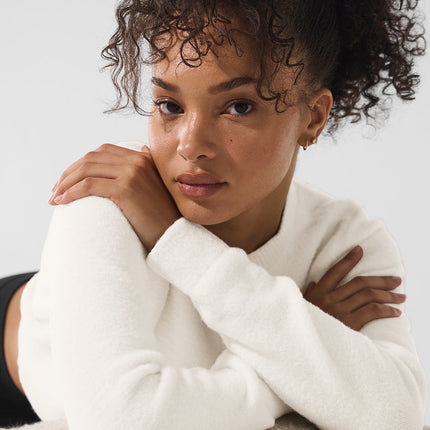 alo Women's Snuggle Up Sweater Cropped Cardigan - Ivory