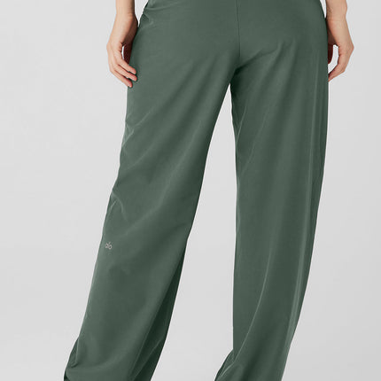 alo Women's Mid-Rise Showdown Trouser - Dark Cactus