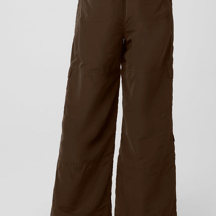 alo Women's High-Waist Ski-Moto Puffer Pant - Espresso