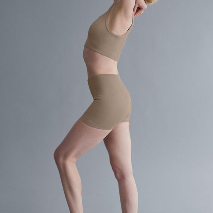alo Women's 3" Seamless Ribbed Shimmer Short - Gravel
