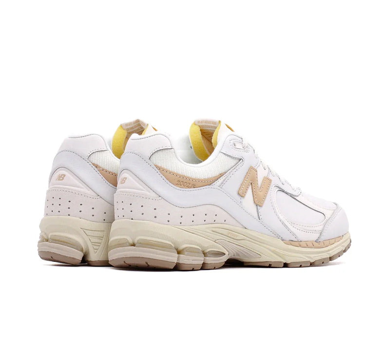 New Balance 2002R Bright White M2002RVF