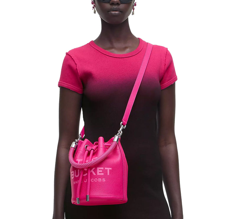 Marc Jacobs Women's The Leather Bucket Bag Hot Pink