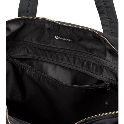 lululemon Women's On My Level Barrel Duffle Bag 16L Black Gold