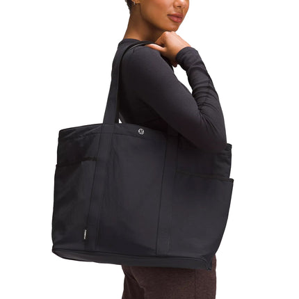 lululemon Unisex Daily Multi Pocket Tote Bag 20L Black