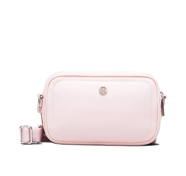 lululemon  Women's Crossbody Camera Bag 2L Flush Pink