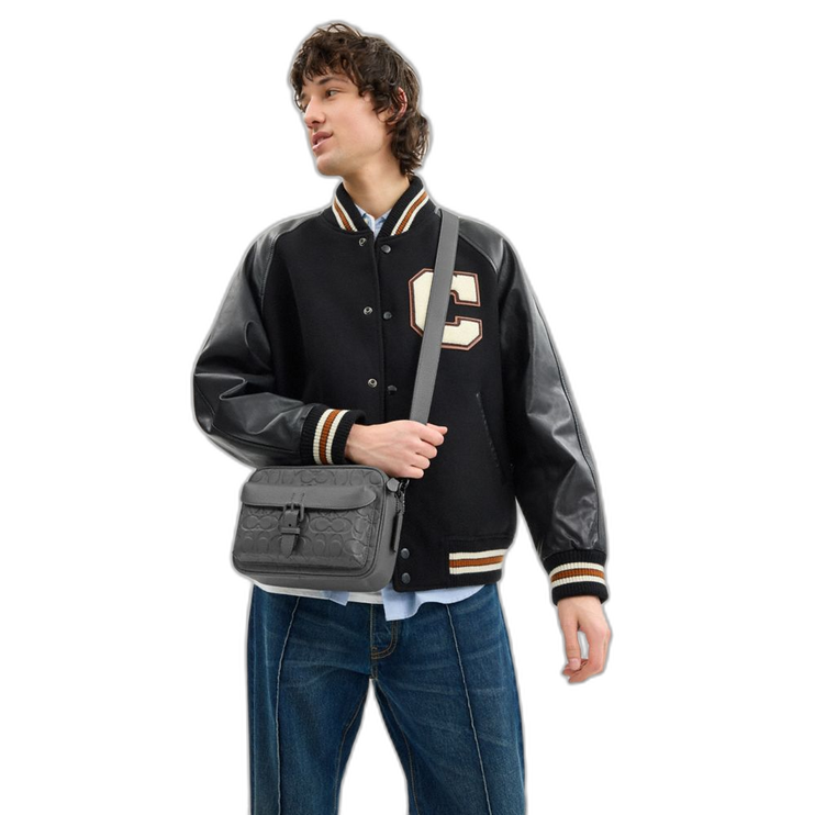 CAJ83 1JCHR