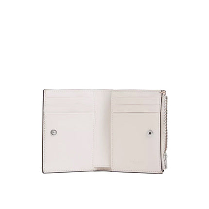 Coach Women's Bifold Wallet In Signature Canvas Silver/Light Khaki/Chalk