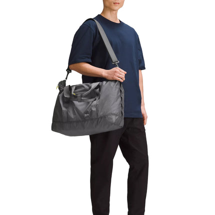 lululemon Unisex Packable Tote Bag 32L Traverse Grey Lichen Lime Black