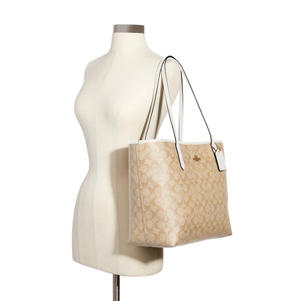 Coach Women's City Tote In Signature Canvas Gold/Light Khaki Chalk