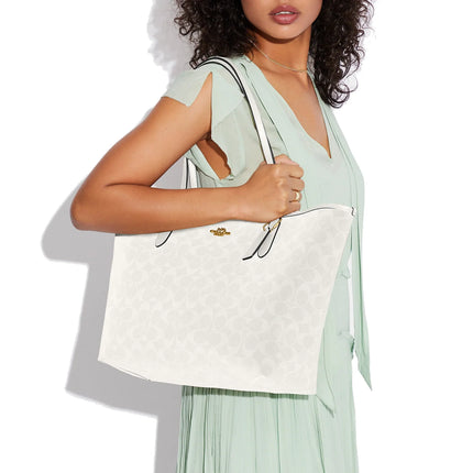 Coach Women's City Tote In Signature Canvas Gold/Chalk/Glacierwhite