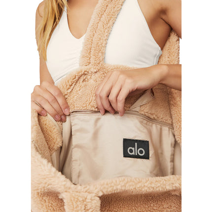 Alo Yoga Women's Foxy Sherpa Tote Camel