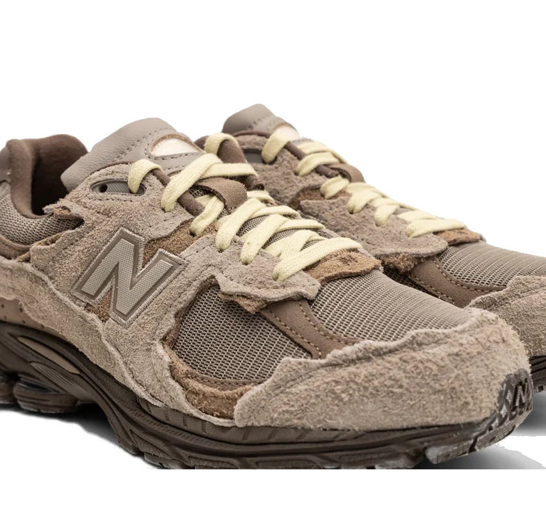 New Balance 2002R Refined Future/Arid Stone M2002RD6