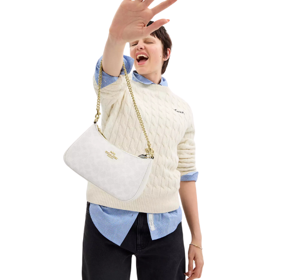 Coach Women's Chain Shoulder Strap Gold -Hemen Kargoda