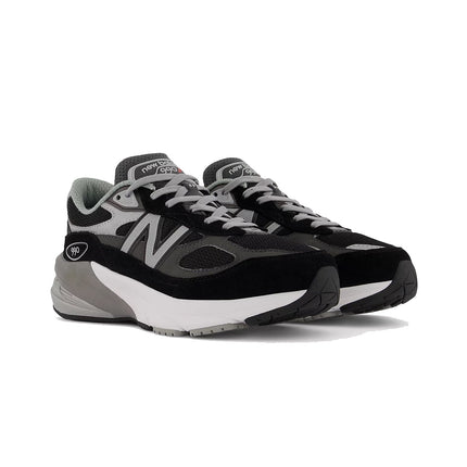 New Balance 990v6 Black Junior GC990BK6