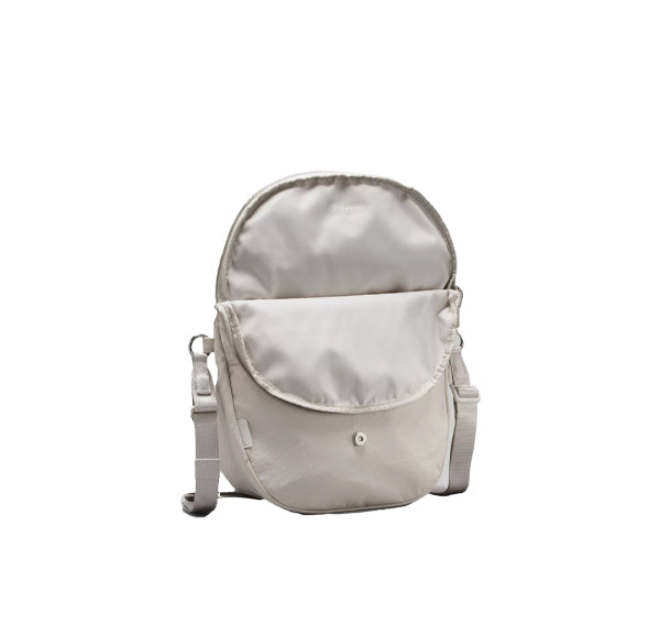 lululemon Women's All Night Festival Bag 5L White Opal Silver