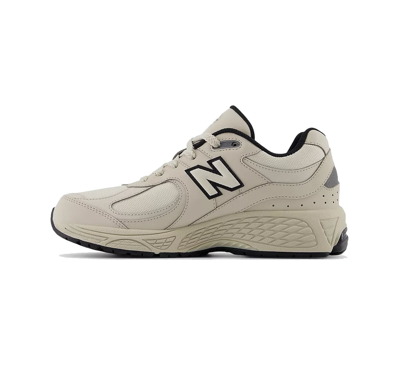 New Balance Grade School 2002R Timberwolf with Black GC2002PM