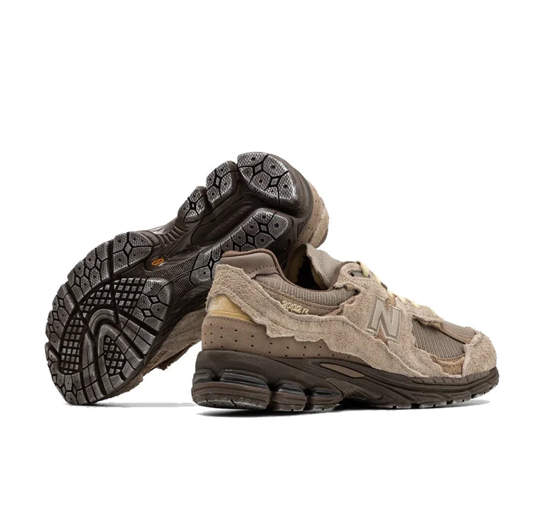 New Balance 2002R Refined Future/Arid Stone M2002RD6