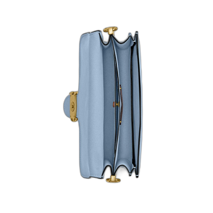 CY919 B4PUB