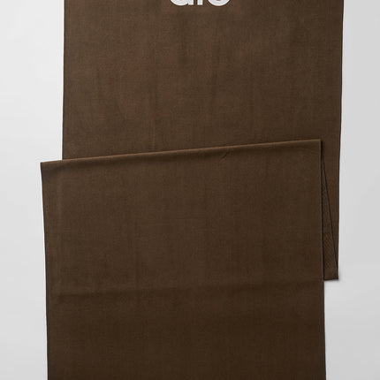alo Women's Grounded No-Slip Mat Towel - Espresso
