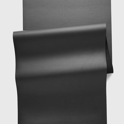 alo Men's Long Warrior Mat - Black