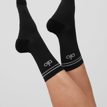 alo Men's Unisex Half-Crew Performance Sock - Black