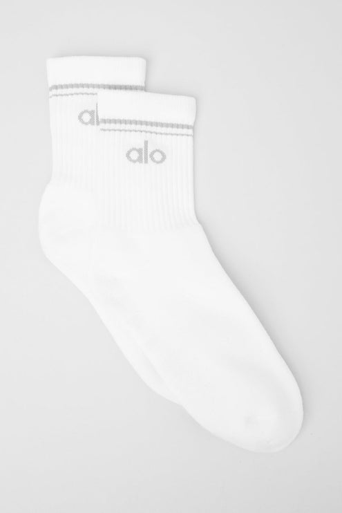 alo Women's Unisex Half-Crew Throwback Sock - White/Titanium