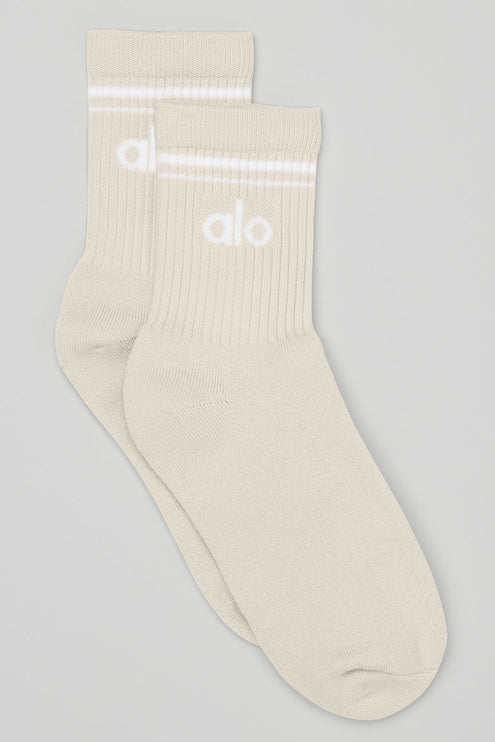 alo Women's Unisex Half-Crew Throwback Sock - Bone/White