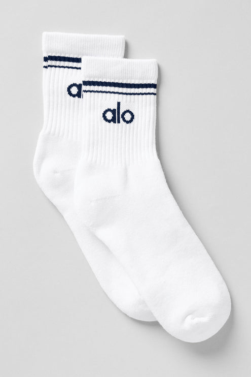 alo Women's Unisex Half-Crew Throwback Sock - White/Navy
