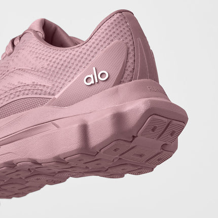 alo Shoes Alo Runner - Smoky Quartz