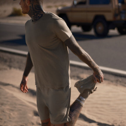 alo Shoes Alo Runner - Gravel