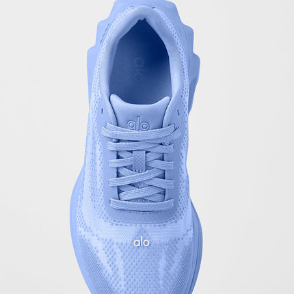 alo Shoes Alo Runner - Crystal Clear Blue