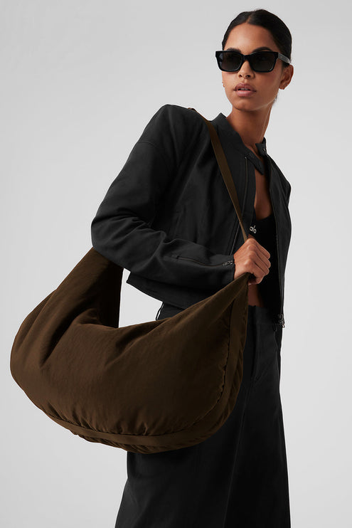 alo Women's Om The Go Gym Sling Bag - Espresso
