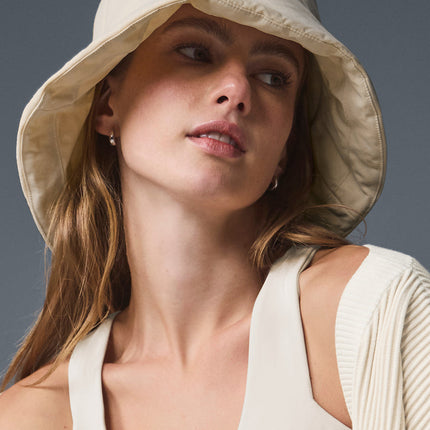 alo Men's Good Shade Puffer Bucket Hat - Oat Milk