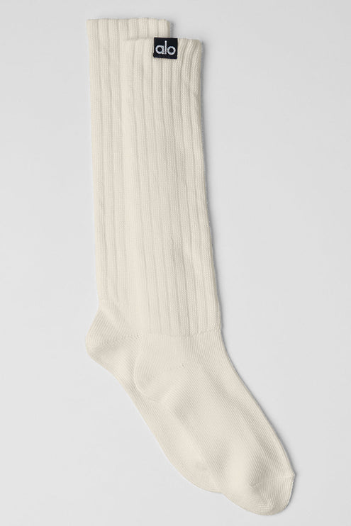 alo Women's Unisex Scrunch Sock - Bone