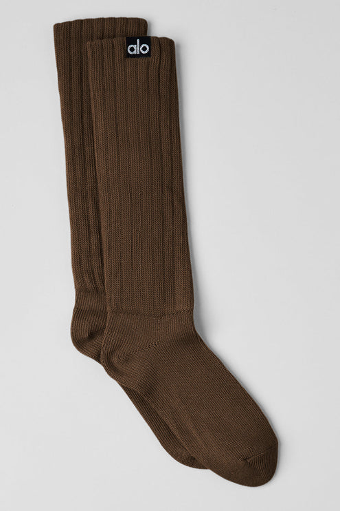 alo Women's Unisex Scrunch Sock - Espresso