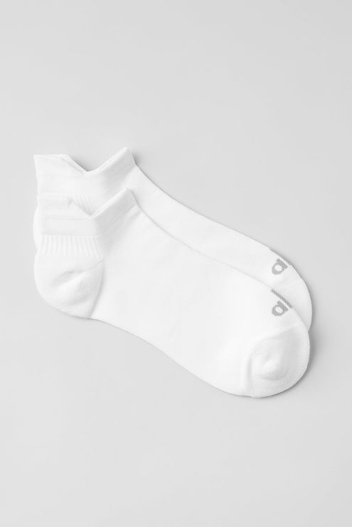 alo Women's Unisex Performance Tab Sock - White/Titanium