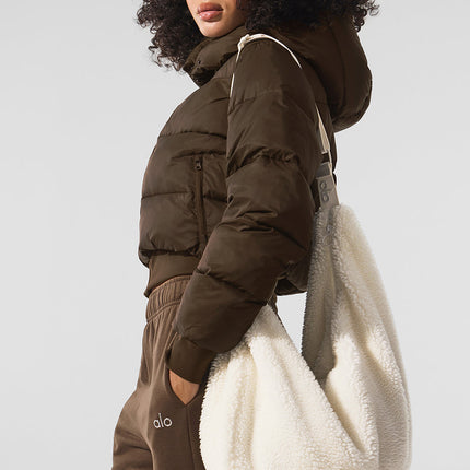 alo Women's Sherpa Om The Go Sling Bag - Ivory