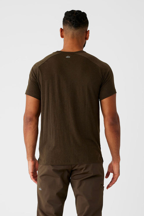 alo Men's Triumph Raglan Tee - Espresso