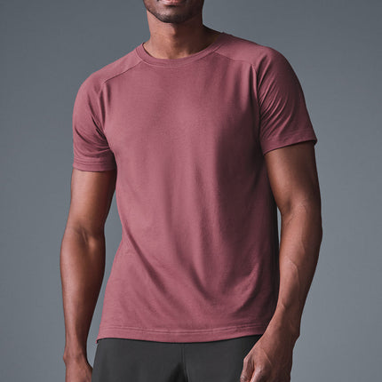 alo Men's Triumph Raglan Tee - Burgundy Truffle