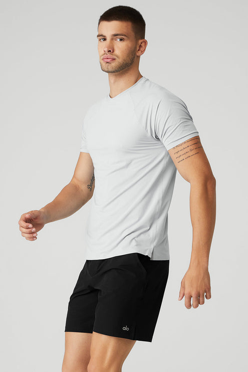 alo Men's Idol Performance Tee - Titanium