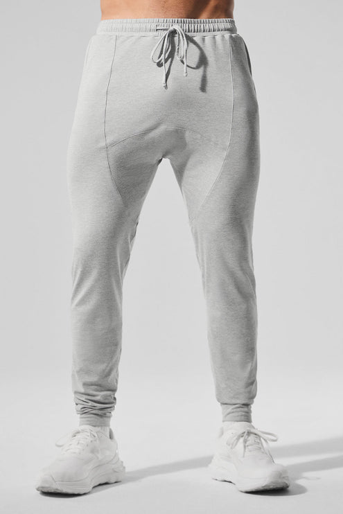 alo Men's Conquer Revitalize Pant - Athletic Heather Grey