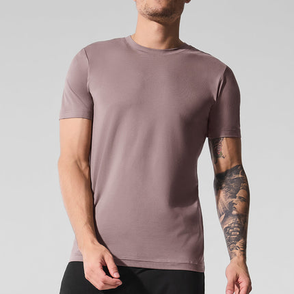 alo Men's Conquer Reform Crewneck Short Sleeve - Mushroom