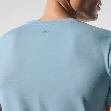 alo Men's Conquer Reform Crewneck Short Sleeve - Celestial Blue