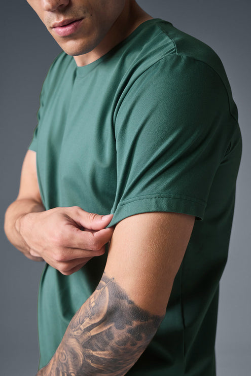 alo Men's Conquer Reform Crewneck Short Sleeve - Winter Ivy