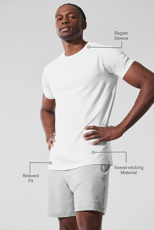 alo Men's Alo Vapor Crewneck Short Sleeve - White