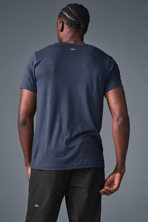 alo Men's Triumph Tee - Navy
