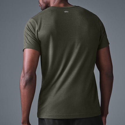 alo Men's Triumph Tee - Stealth Green