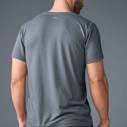 alo Men's Triumph Tee - Steel Grey
