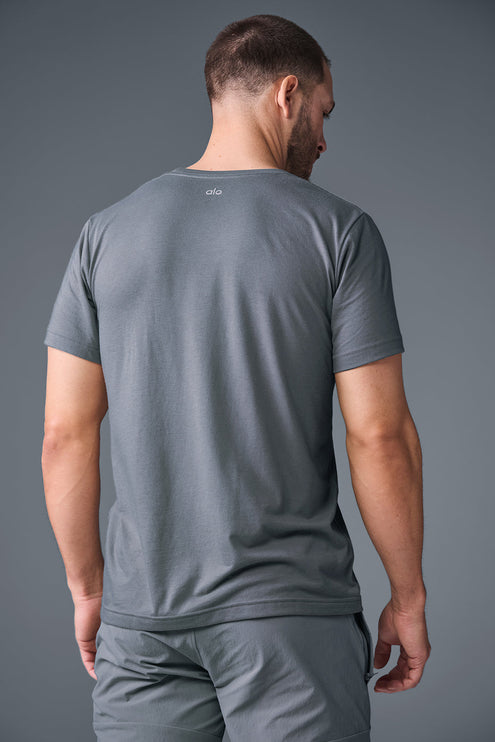 alo Men's Triumph Tee - Steel Grey