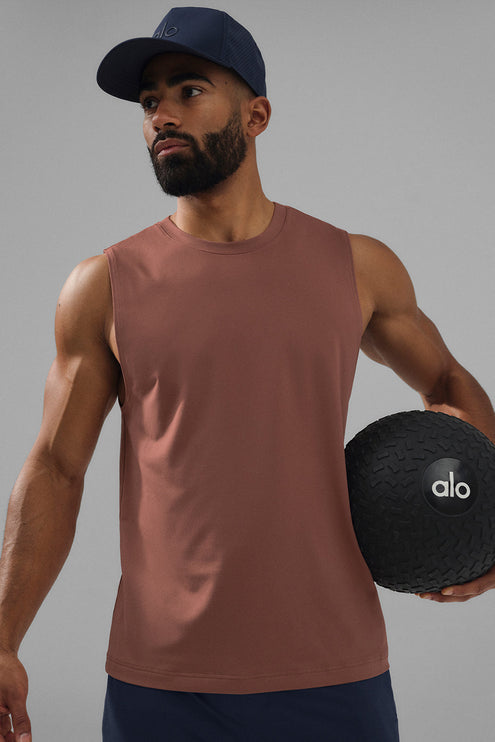 alo Men's Conquer Muscle Tank - Chestnut
